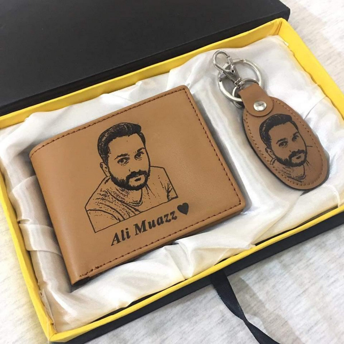 Custom Engraved Leather Wallet & Key Chain – Personalized Gift with Box | Photo or Message Stylish Design